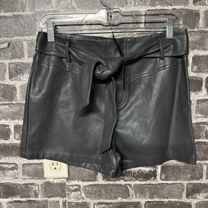 NWT Storia faux leather shorts gray tie waist